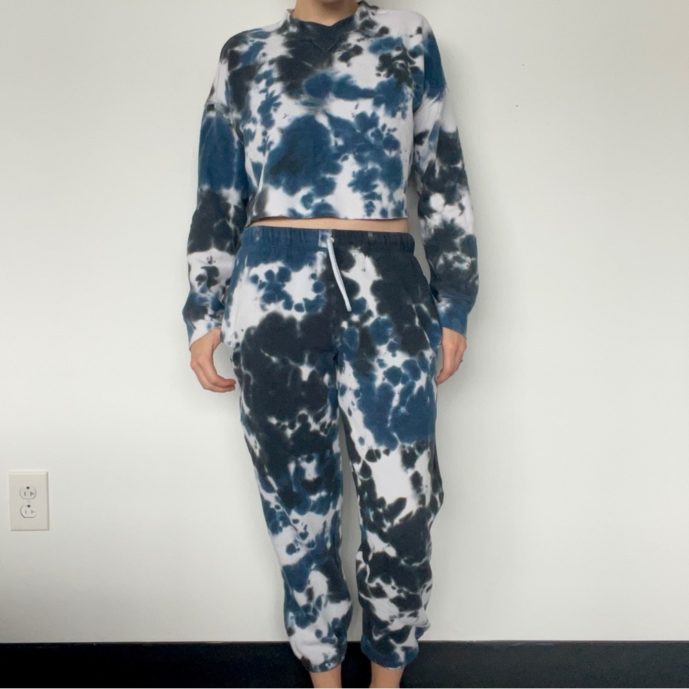 Tie-Dye Sweatpants Set